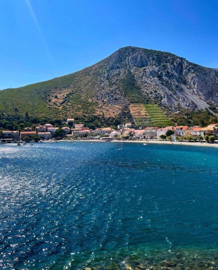 @Trstenik Trstenik  Exteriér fotografie
